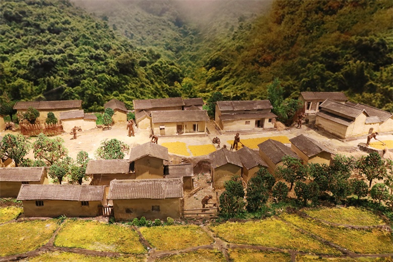 場(chǎng)景復(fù)原可以通過哪些文物和資料來進(jìn)行參考和研究？