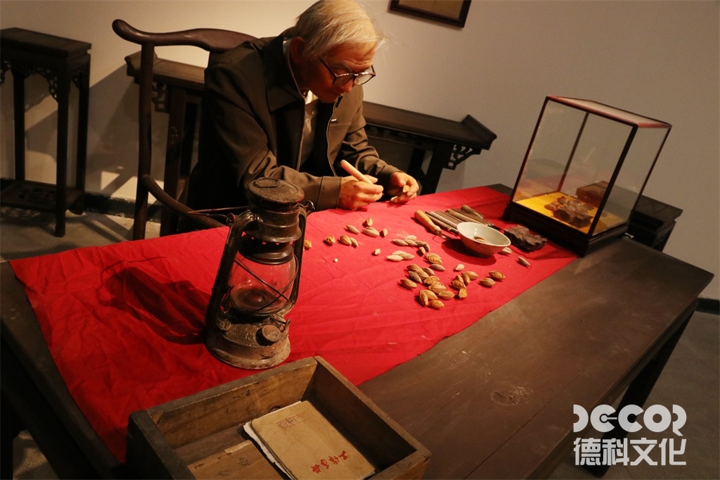展館裝修公司如何應(yīng)對(duì)展館裝修中的戶外展示和景觀設(shè)計(jì)？