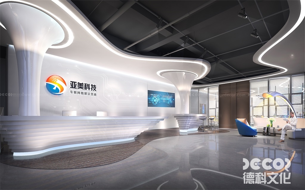 在汽車展廳裝修中，如何合理利用空間以展示更多車輛？